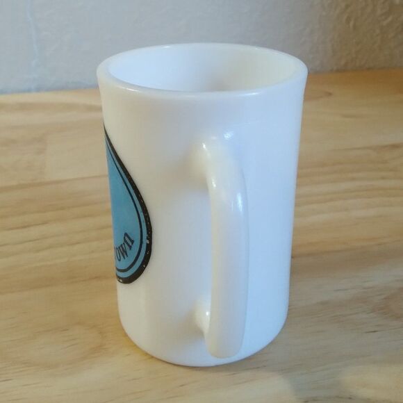 Vintage Charlie Brown Milk Glass Coffee Mug - Picture 2 of 6